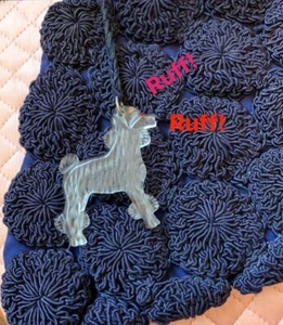 Vintage 1950s Classic Rich Blue Crochet Clutch w/Large, Carved Lucite Poodle! - Picture 1 of 5