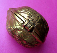 ANTIQUE BRASS HINGE OPEN  WANUT SEWING THIMBLE IN CASE