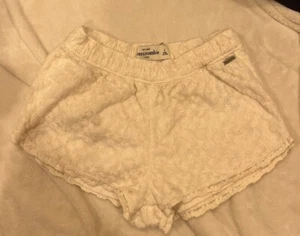 Abercrombie Girls Kids Ivory Pull On Lace Shorts / Bottoms Size Small - Picture 1 of 4