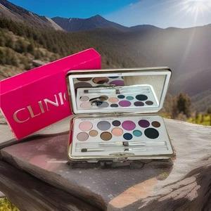 Clinique Party Eyes Made Easy All About Shadow Palette Boxed Discontinued *New* - Picture 1 of 10