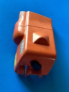 STIHL Chainsaw OEM MS 170, MS 180 Cylinder Cover   Bin 63 - Picture 1 of 2