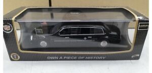 Luxury Cadillac Presidential Limousine. 1/43 The Beast 2009. Mint Condition 2