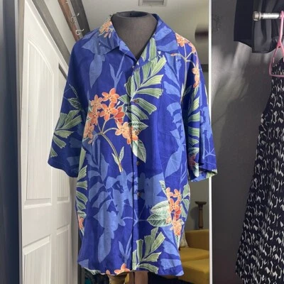 Tommy Bahama 100% silk button down shirt Size: XL Foto 1 de 4
