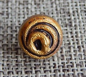 Antique Vtg Art Nouveau Button of Coiled Snake Aprx: 1/2" #104-X - Picture 1 of 4