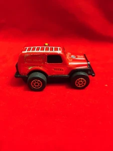 De colección 1982 Tonka Fire Squad Jeep 142 Rojo Pull Back Embrague Poppers Hecho en Japón - Imagen 1 de 6