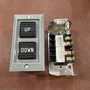 9001BG208 Schneider Square D Harmony 9001B Motor Control Up Down Push Button - Picture 1 of 8