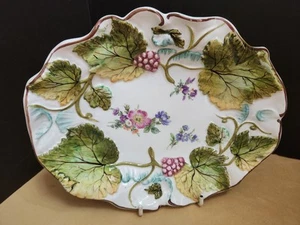 Mottahedeh Italy Handcrafted Majolica Grapes Berry Leaves Oval Small DISH/PLATE - Picture 1 of 12