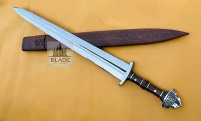 Espada vikinga medieval forjada a mano de acero al carbono lista para la batalla con vaina Foto 1 de 4