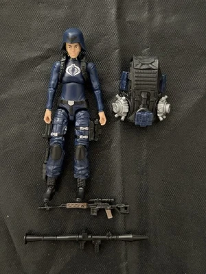 G.I. Figura de acción Joe 50 aniversario mujer oficial cobra suelta Foto 1 de 2