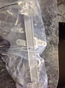 1995-2011 Ford Crown Victoria Left Front Door Window Regulator Only - Picture 1 of 1