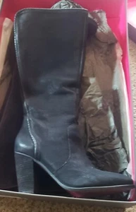 Vince Camuto FRAMINA Knee High Suede Leather Black Boots Size 8M - Picture 1 of 9