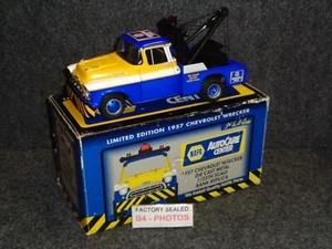 NAPA AUTO PARTS CARE CENTER 1957 CHEVROLET TOW TRUCK SPECCAST WRECKER Mikes Auto - Picture 1 of 7