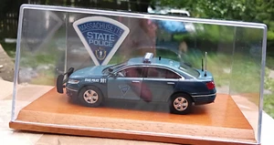 First Response 2015 Massachusetts State Police Ford Taurus Car 1/43 - Picture 1 of 5