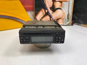 🔥06-13 OEM Harley Touring Harmon Kardon Am/Fm Radio CD player "For Parts" - Picture 1 of 10