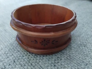 Cuenco de madera suizo vintage artesanal Suiza estampado 14941 - Imagen 1 de 7