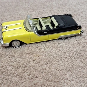 New-Ray Toys 1955 Pontiac Starchief Die-Cast 1:43  - Bild 1 von 7