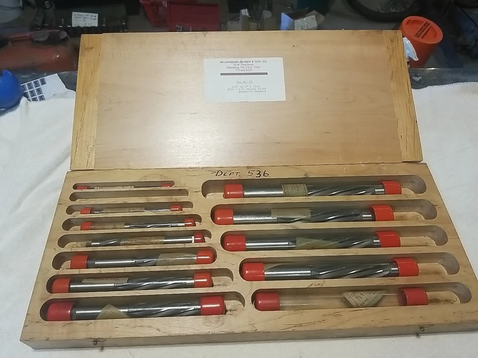 Millersburg R&T Co. Set #15  1/4" to 1" x 16 H.S. Spiral Flute Expansion Reamers - Image 1 of 4