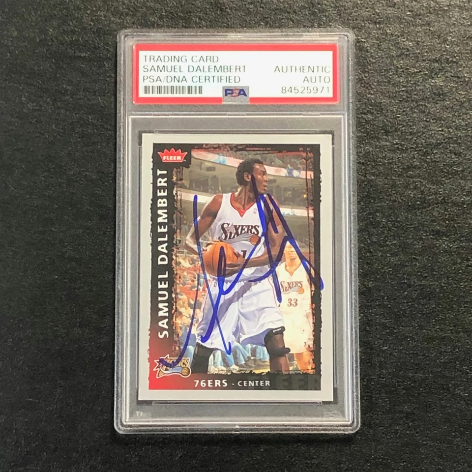 2008-09 Fleer 篮球 #43 Samuel Dalembert 签名卡 AUTO PSA Slabbed 76ers — 第 1/2 张图片