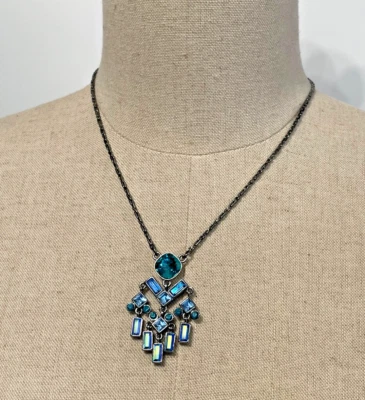 Diseñador Givenchy- Collar de cristal Swarovski con tonos de azul y lavanda -G124 Foto 1 de 4