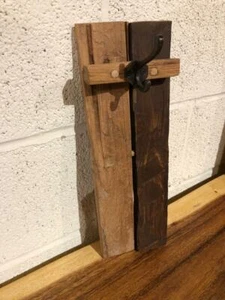 Hand made two color and carved hanger reclaimed teakwood - Picture 1 of 4