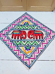 A HANDMADE INDIAN ELEPHANT EMBROIDERED CUSHION COVER - SPECIAL OFFER! - Picture 1 of 8