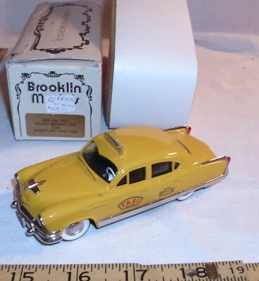 BROOKLIN MODELS 1953 KAISER MANHATTAN TAXI DIE CAST MODEL TOY 1:43 BRK 29X BOXED - Image 1 of 4