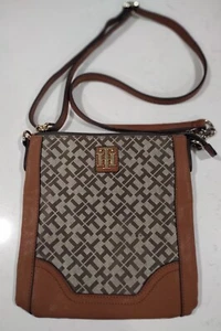 TOMMY HILFIGER SIGNATURE LOGO CROSSBODY SCHULTERTASCHE BRAUN/BEIGE HERBSTFARBEN - Bild 1 von 5