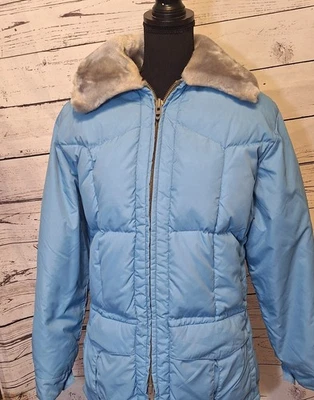 Jaqueta acolchoada vintage/retro Tempco 100% azul celeste com colarinho de pele macia tamanho. 12/14 - Imagem 1 de 4