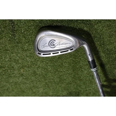 Cleveland Tour Action TA7 R Flex 36.5" Golf 8 Iron RH / 1G-S846 - Image 1 of 4