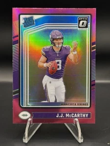 2024 Donruss Optic - JJ McCarthy Pink Prizm Rated Rookie #235 RC Vikings - Foto 1 di 2