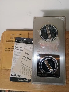 Unidad de Potencia Centro de Alimentos Incorporada NuTone Sistema Central Base de Motor Modelo 251 SOLO - Imagen 1 de 3