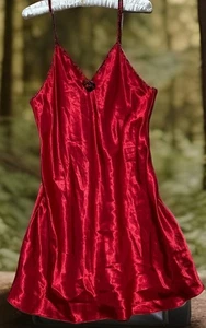 Vintage Val Mode Nightgown M Red Satin Slip Chemise Nightie Women’s Size Medium - Picture 1 of 8
