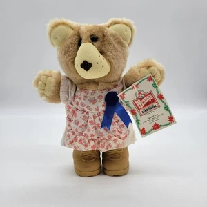 Wendys Hattie Furskins Plüschbär mit Blumenkleid & blauem Band 1986 - Bild 1 von 12