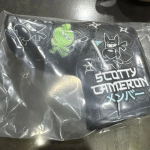 Cubierta de putter miembro del museo Scotty Cameron 2024 con juego de monedas e insignia de alfiler Japón LTD - Imagen 1 de 4