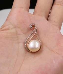 Colgante de perlas barrocas Keshi rosa natural de 13 mm incomparable del Mar del Sur 18KRGP T455 - Imagen 1 de 9