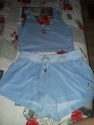 Juicy Couture Sport Womens Shorts  blue  Velour Pockets  Size M+Top Size US-12 - Image 1 of 4