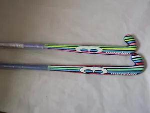 Bastone da hockey a righe Mercian - 32" 34" 36" - diversi colori disponibili - Foto 1 di 13