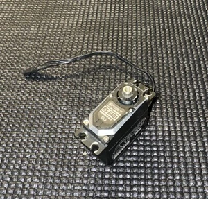 Xpert GS6401 Servo - Picture 1 of 2