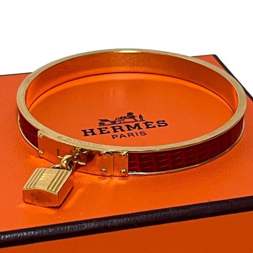Bracciale Hermès Kelly GP placcato oro lucertola e pelle design di lusso