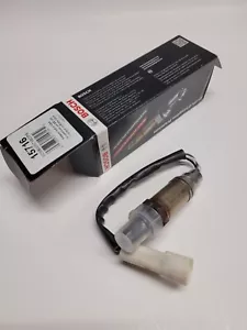 Ford Lincoln Mercury Oxygen Sensor-Actual OE Bosch 15716 - Picture 1 of 2