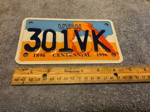 Matrícula de motocicleta Utah Centennial 1996 base 301VK - Imagen 1 de 1