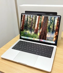 2024 Apple MacBook Pro 14" M4 10C GPU 4.5GHz 24GB RAM 1TB SSD MCX14LL/A - Picture 1 of 20