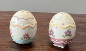 Cracker Barrel Mini Easter Egg Salt & Pepper Shakers Set - Bild 1 von 3