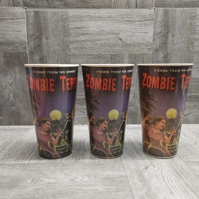 Juego de 3 tazas de melamina póster de película de terror zombi vintage de Mulberry Home  Foto 1 de 4