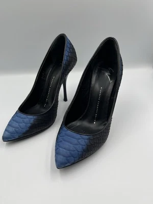 Tacones Giuseppe Zanotti azul pitón | Talla 37 | Pre-amados Foto 1 de 4