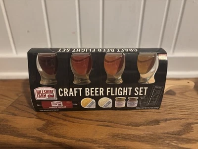 Juego de vuelo de cerveza artesanal con tabla de vuelo Foto 1 de 2
