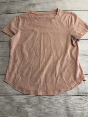 Camisa deportiva Zyia Active para mujer pequeña rosa ligera perforada cuello redondo Foto 1 de 4