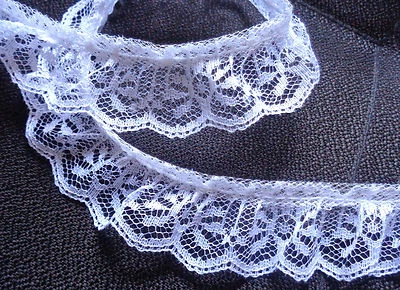 Borde de encaje con volantes 1 pulgada de ancho seleccionar color precio por yarda Foto 1 de 3