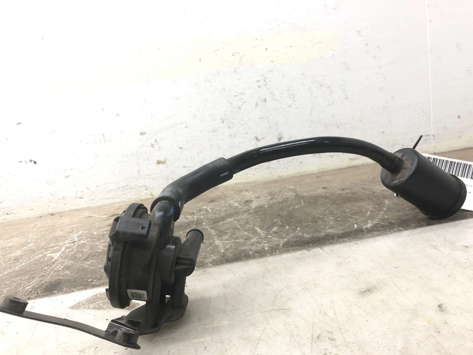 2018-2019 AUDI SQ5 3.0L VAPOR CANISTER LEAK DETECTION PUMP VALVE & FILTER *33K* - Image 1 of 4
