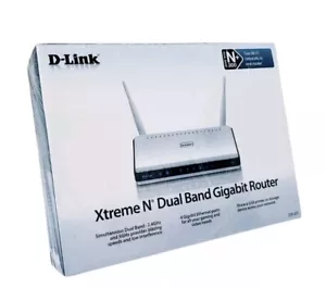 D-Link DIR-825 Xtreme N+300 Dual Band Gigabit Wi-Fi Router 300Mbps New Sealed - Picture 1 of 9